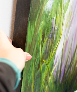 A simple photograph of the oil painting to show the thickness of the canvas.